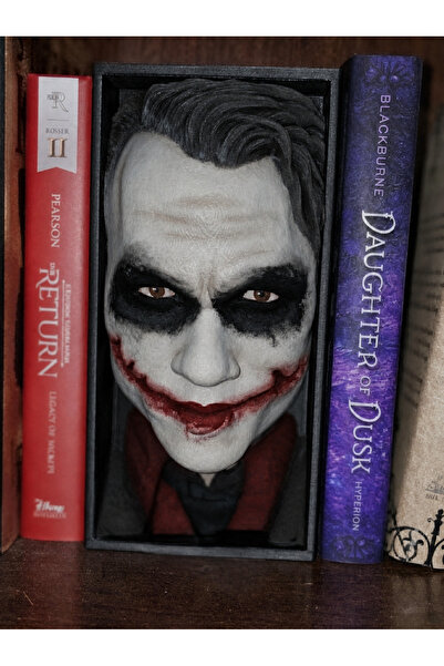 Book Nook Joker држач за книги, декоративен додаток за полица, фигура за библиотека