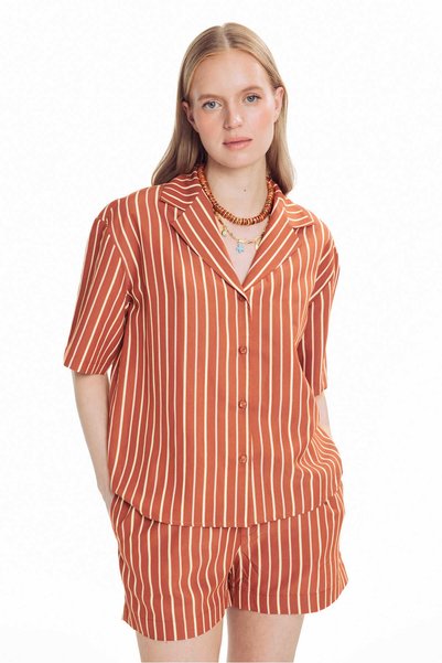 Kiremit Pj Yaka Kutu Form Striped Short Sleeve Shirt