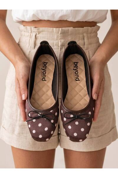 Women's Brown Satin Bowknot Polka Dot Detailed 1cm Ballerina Flats Byndpuan01