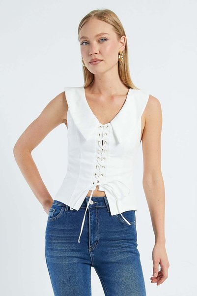 Eyelet Detailed Baby Collar Thick Strap Blouse