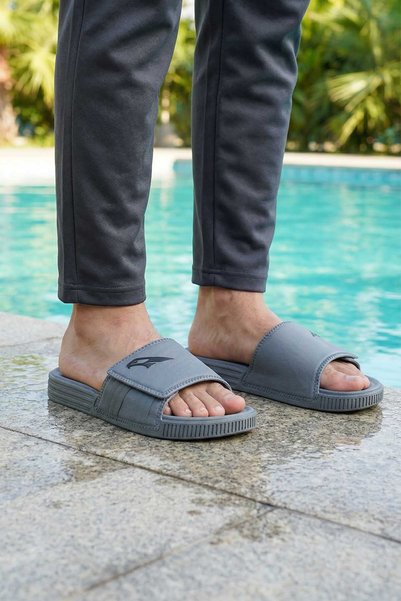 Summer Men's Non-Slip Sole Slippers