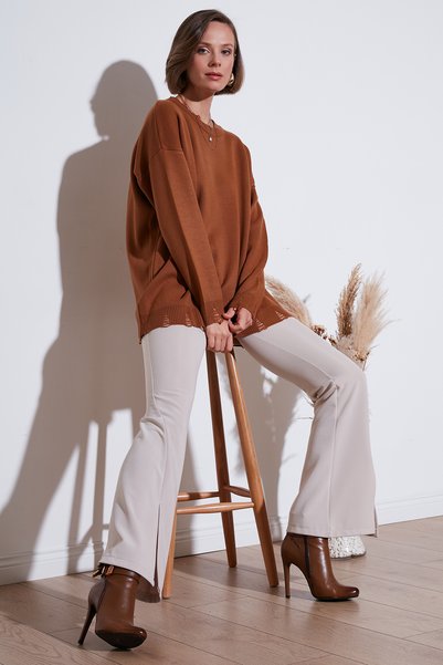 Crew Neck Ripped Knit Sweater Sweater 4616167