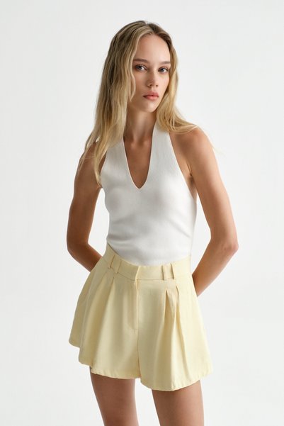 Premium Rovena Double Pleated Detailed Mini Woven Shorts