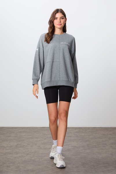 Gray Melange Compact Cotton Thick Smooth Textured O-Neck Oversize Fit Women's Sweatshirt - 97288