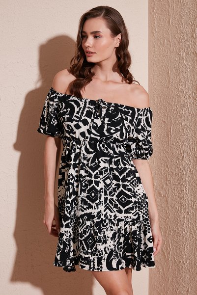 Patterned Slim Fit Front Tie Mini Dress DRESS5865728