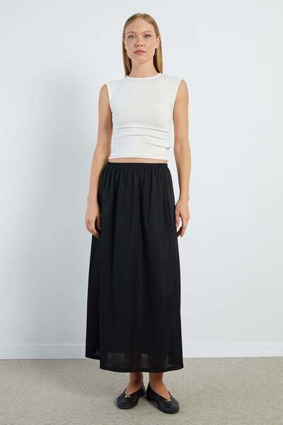 Elastic Waist Maxi Length Lined Skirt