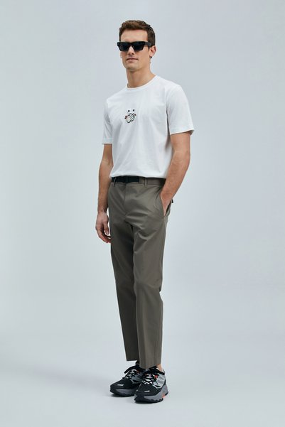 Zany Modern Graphic T-shirt White