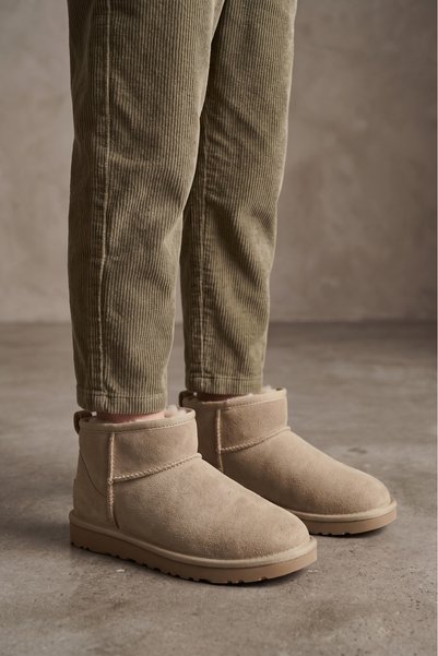 Girl's Mink Thick Poly Sole Boots with Fur Inside and Suede Look