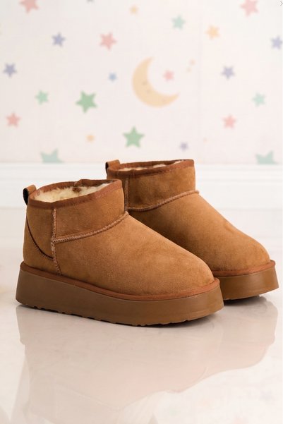 Girl's Tan Thick Poly Sole Boots with Fur Inside and Suede Look