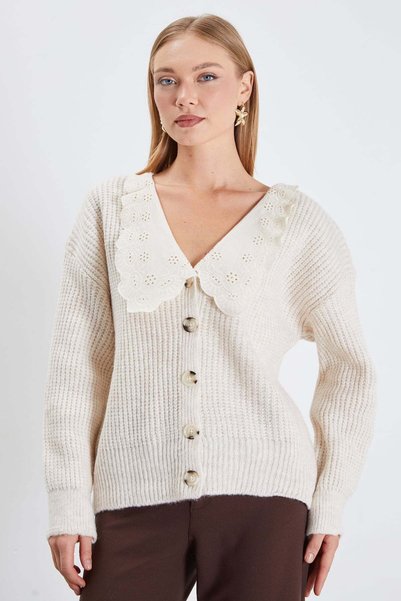 Lace-Up Baby Collar Buttoned Knitwear Cardigan