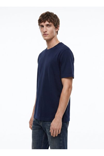 Navy Blue Men's Regular Fit T-Shirt D2620078410_Small Logo T-Shirt