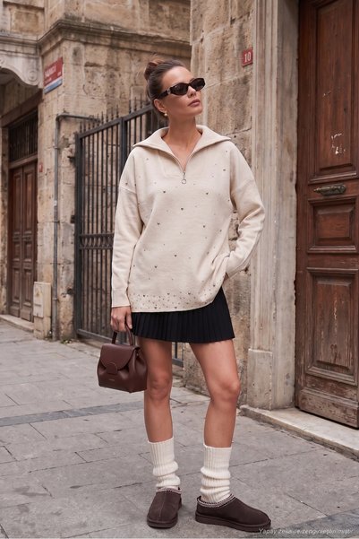Half Zipper Collar Stone Embellished Knitwear Sweater Women's Sweater 4615219