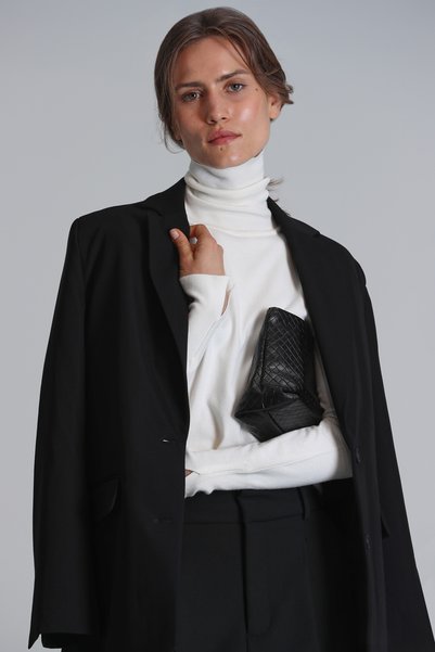 Burnaby Women's Sweater Ecru