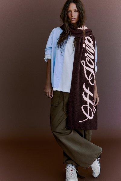 Graphic patterned scarf