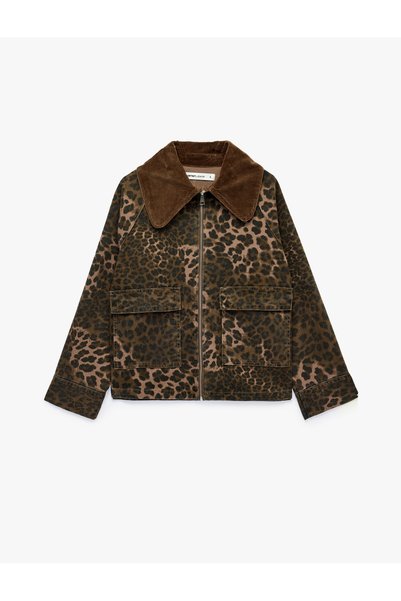 Comfortable Fit, Pockets, Zipper, Long Sleeves, Collar Detail, Denim Leopard Jacket