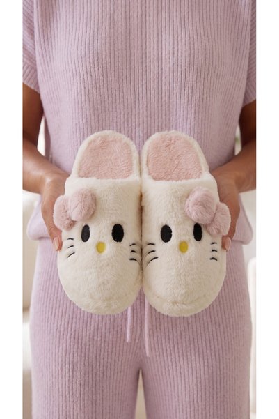 Women's Powder Hello Motif Furry House Slippers 3 cm Byndti̇mjhk01