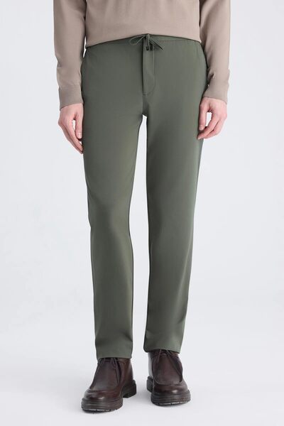 Ds Damat Slim Fit Khaki Straight Jogger Pants