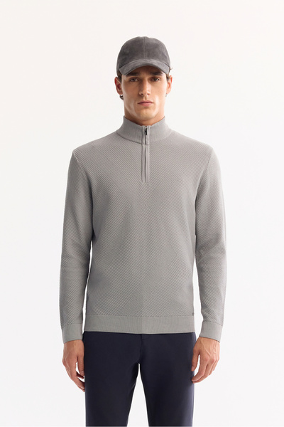 Men's Gray Stand Collar Zippered Textured Knitwear Regular Fit Sweater A52Y5150