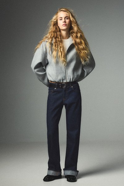 Cuffed hem mid-waist straight fit jeans