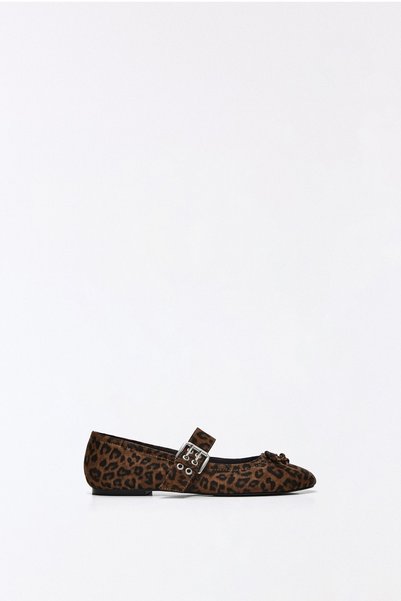 Leopard Patterned Buckle-Backed Ballet Flats