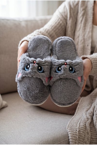 Women's Gray Cute Cat Figured Embroidered Plush House Slippers
