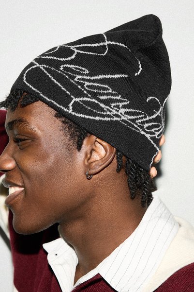 Knitwear beret