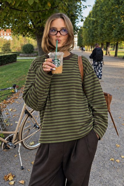 Women's Green Brown Striped Crew Neck Oversize Sweatshirt