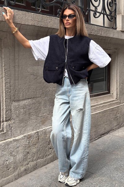 Navy Blue Zippered Women's Bomber Vest with Pocket Detail