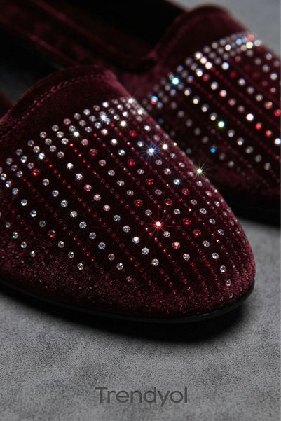 Luxury Women's Daily Slippers with Stone Accessories, Dowry Guest House Slippers