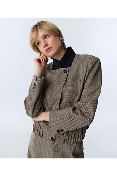 HOUNDSTOOTH BLAZER WITH HOTFIX