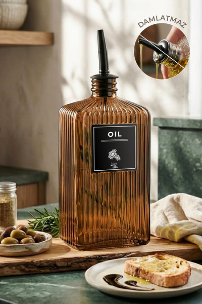 750 ml Countertop Glass Riva Oil Dispenser with Label