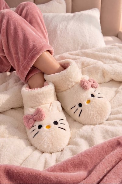 Women's Soft, Plush Slippers with Bow and Cat Figure