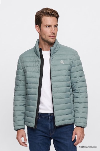 Regular Fit Normal Cut Stand Collar Puffer Jacket with Pockets