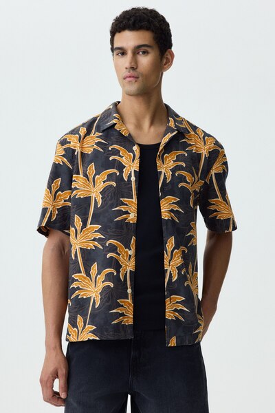 Cotton Men's Collared Shirt Relaxed Fit