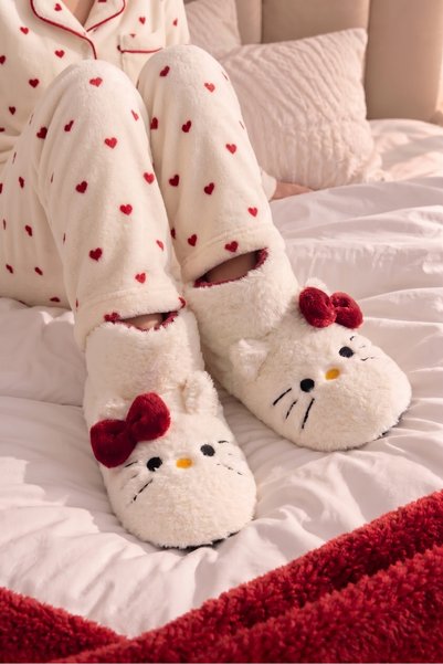 Women's Soft, Plush Slippers with Bow and Cat Figure