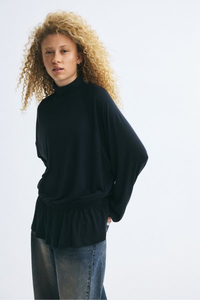 Half Turtleneck Oversize Top