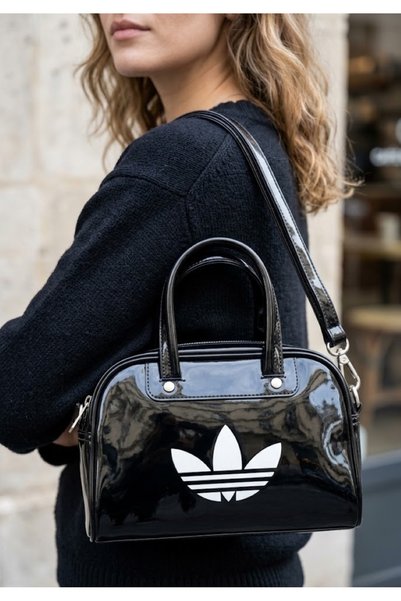 Adicolor black shoulder bag