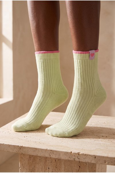 Women's Heart Label Socks Light Green