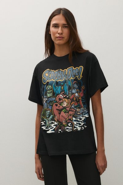 Short-Sleeve Scooby-Doo T-Shirt
