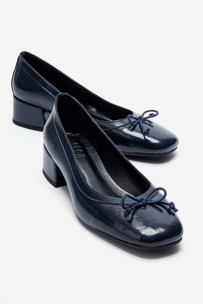 Gipsy Navy Blue Wrinkled Patent Leather Bow Women's Low Heel Shoes