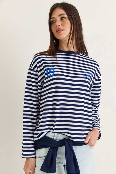 Women's Navy Blue-Ecru Striped Digital Print Detailed Oversize Sweatshirt 925 60286558