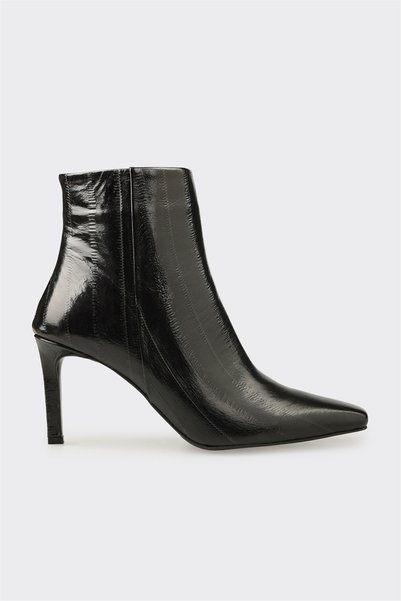 Black Leather Women's Classic Boots
