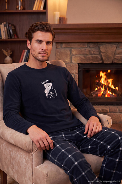Plaid Soft Textured Crew Neck Fleece Pajama Set Men's Pajama Set 6097044