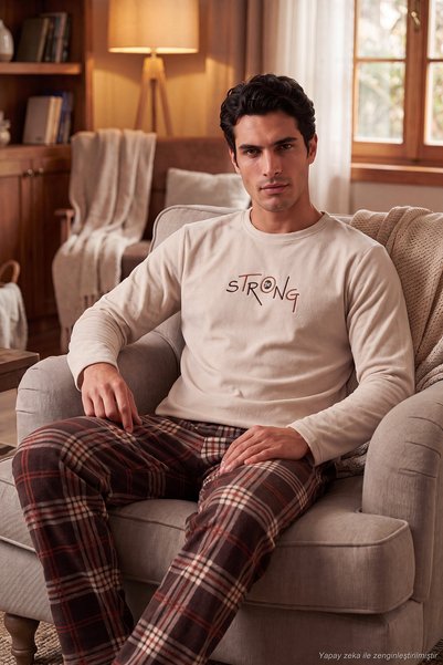 Plaid Crew Neck Soft Textured Fleece Pajama Set Men's Pajama Set 6097000