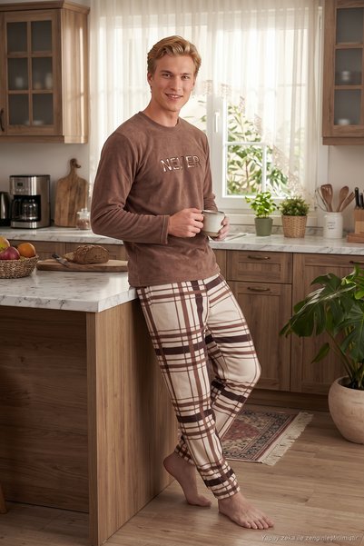 Striped Soft Textured Crew Neck Fleece Pajama Set Men's Pajama Set 6097066