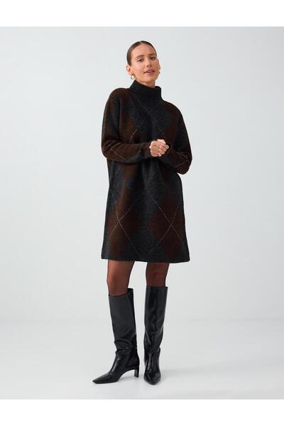 Brown Diamond Patterned Relaxed Fit Turtleneck Knitwear Dress