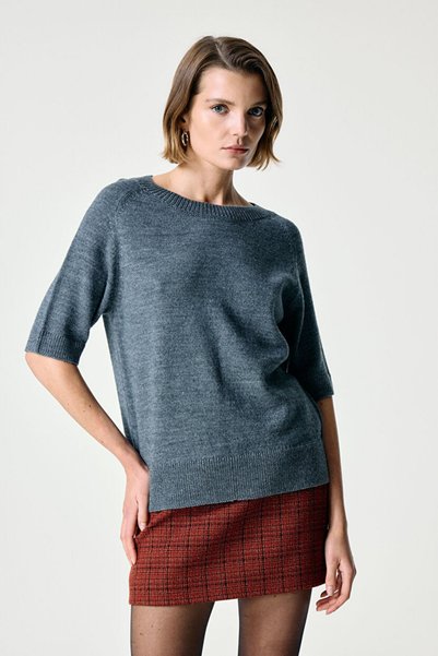 Gray Short Sleeve Knitwear Blouse