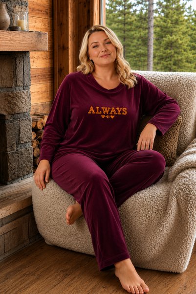 Velvet Fabric Plum Print Detailed Crew Neck Plus Size Women's Pajama Set