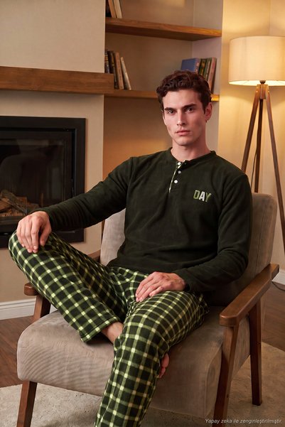 Checkered Buttoned Collar Soft Textured Fleece Pajama Set Men's Pajama Set 6097023