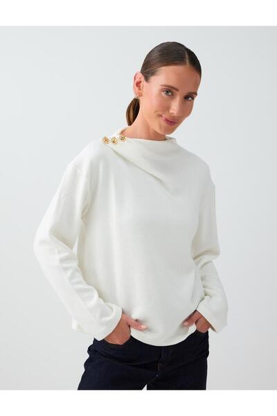 Off-White Button Detailed Crew Neck Soft Touch Blouse